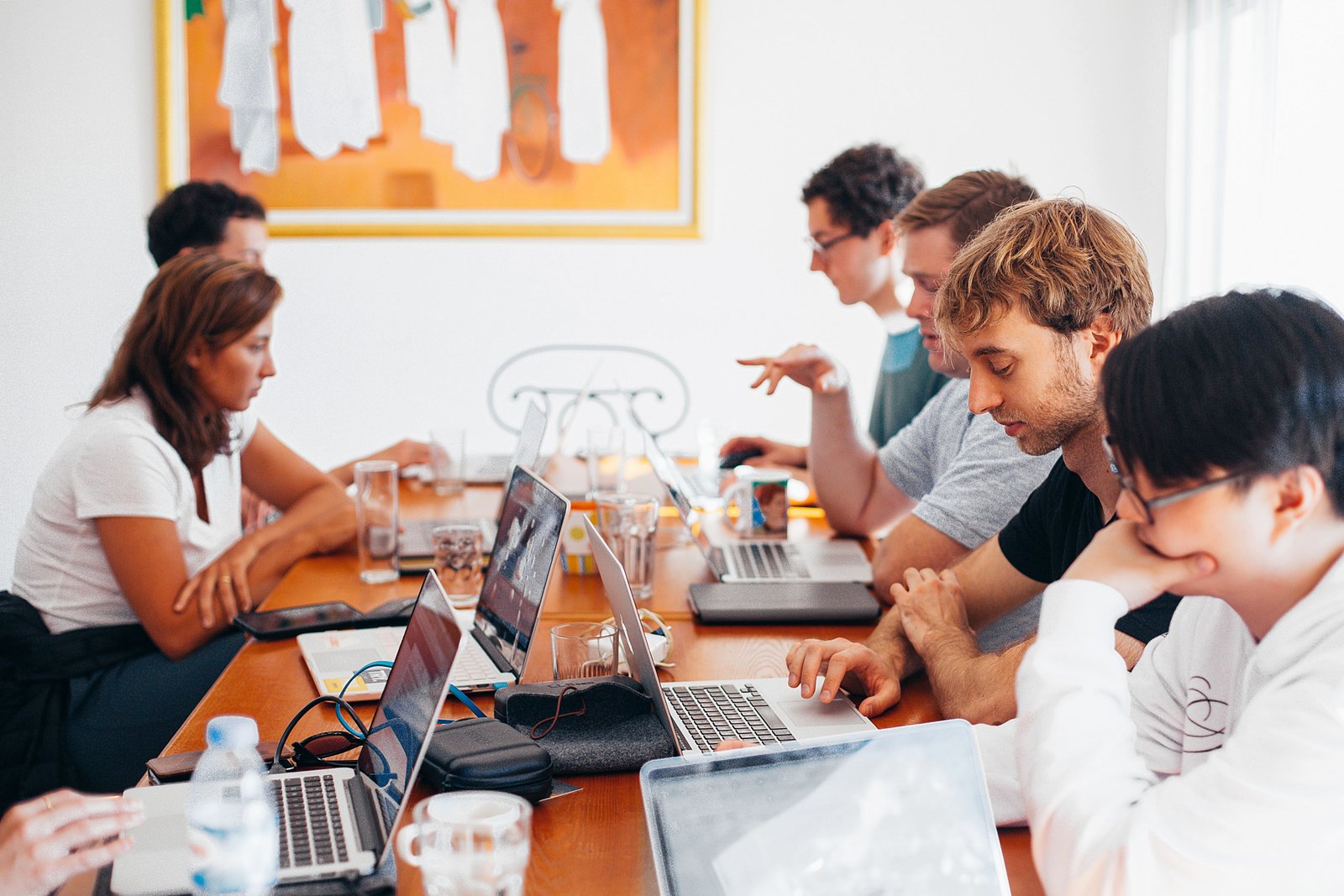 The Best Free and Paid Services for Reaching Customers and Improving Operations