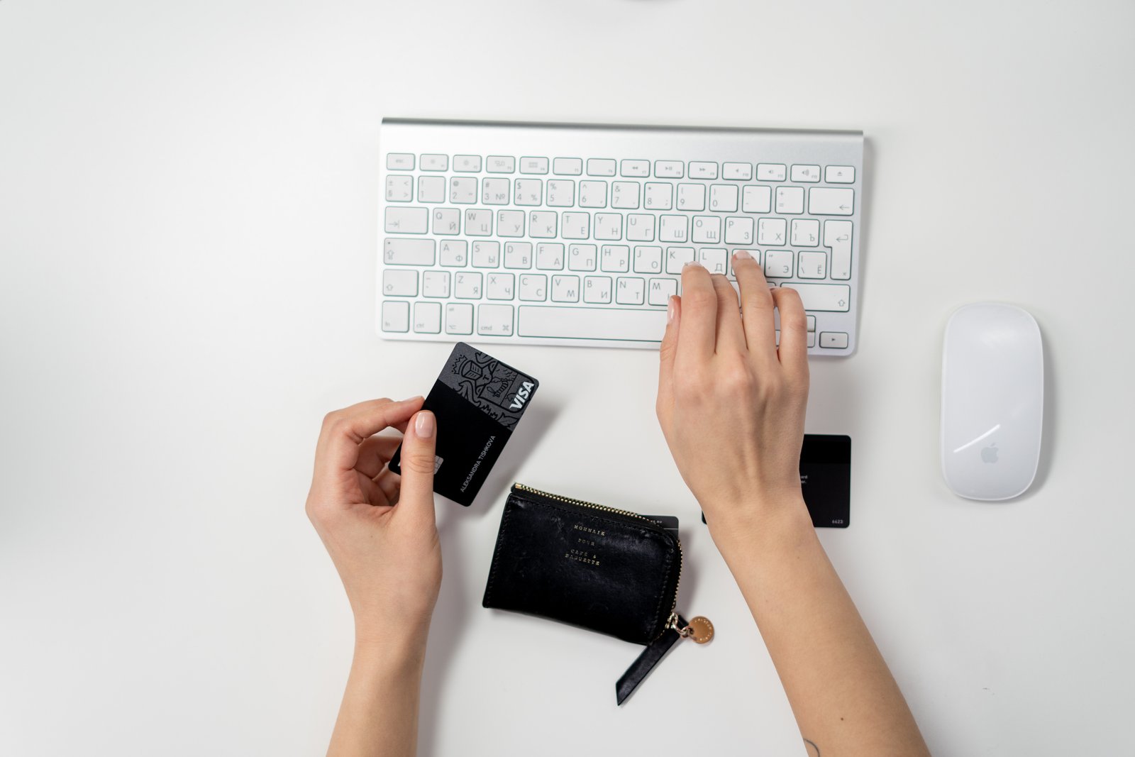 5 Ways to Leverage Digital Technology for E-Commerce Success